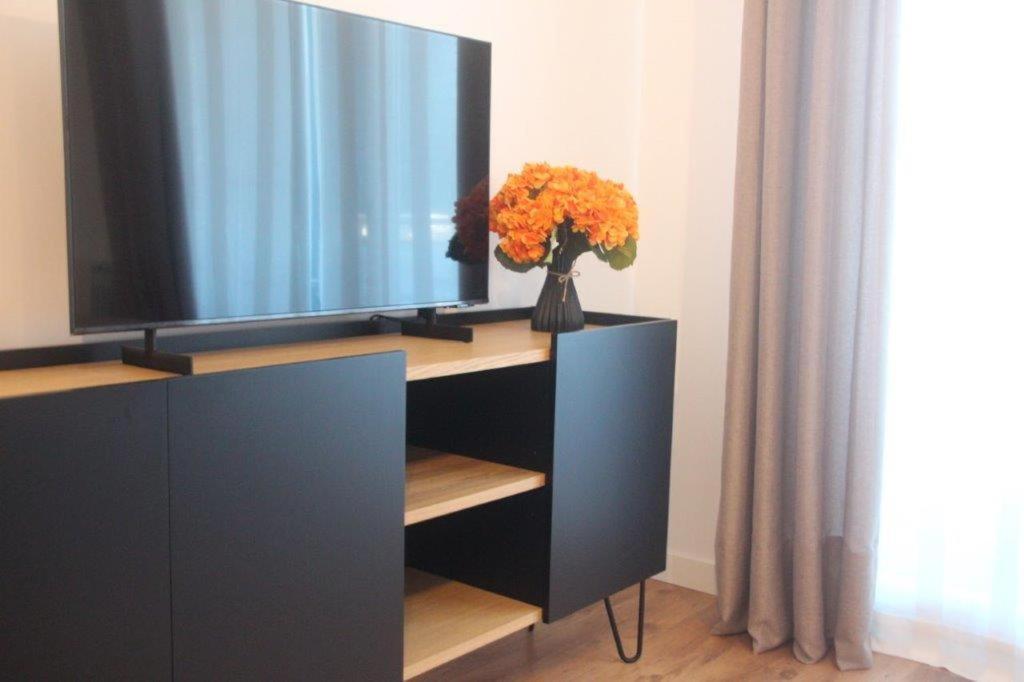 Apartamento Nicores Bidasoa イルン エクステリア 写真